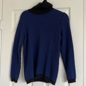 Karen Scott Women top size small